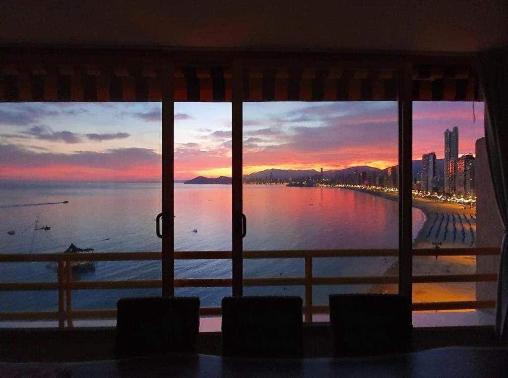 Playa De Levante 貝尼多姆 外观 照片